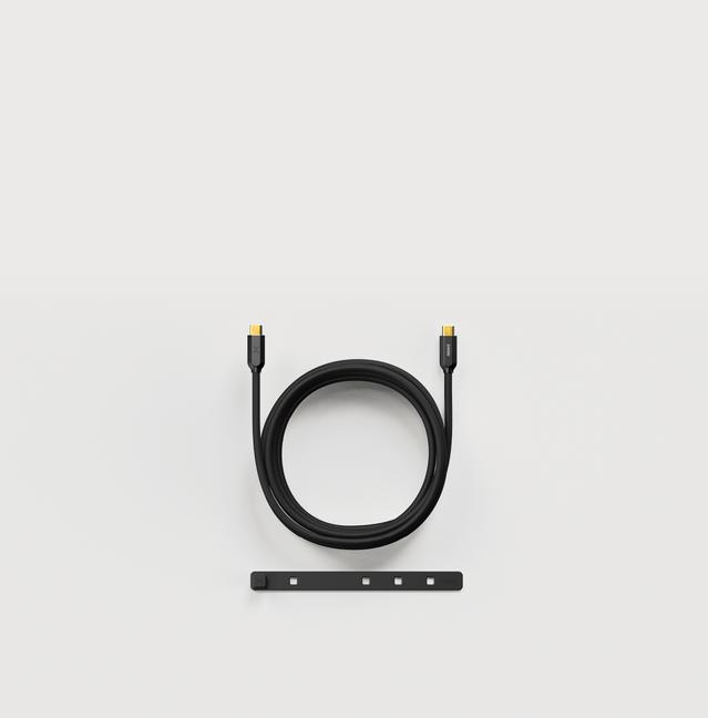 _XC3B_Whats_In_The_Box_F9T_XS