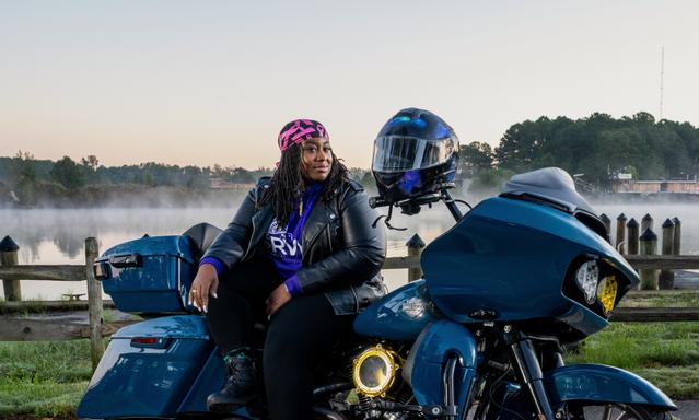 _10_3_Riding_With_Rho_Virginia_Portraits_011_Header_Thumbnail_Mobile