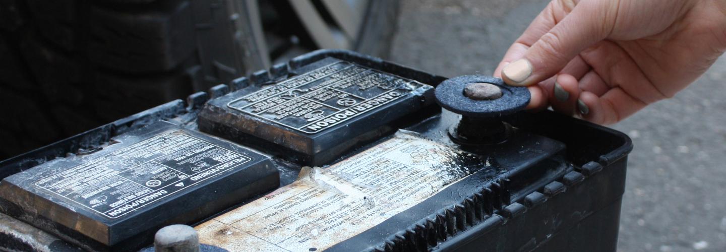 Blog - Ultimate Guide To Clean And Remove Car Battery ...