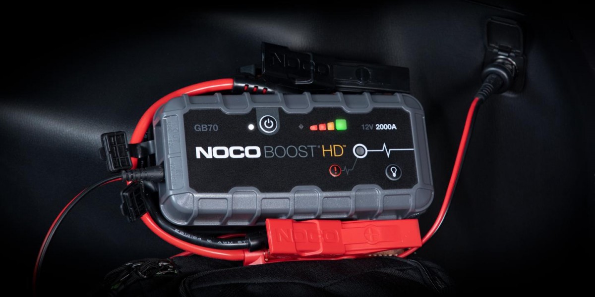 Startup Repair Device NOCO GB70 Boost HD 2000A 12V Jump Starter Cars 2000 Amps