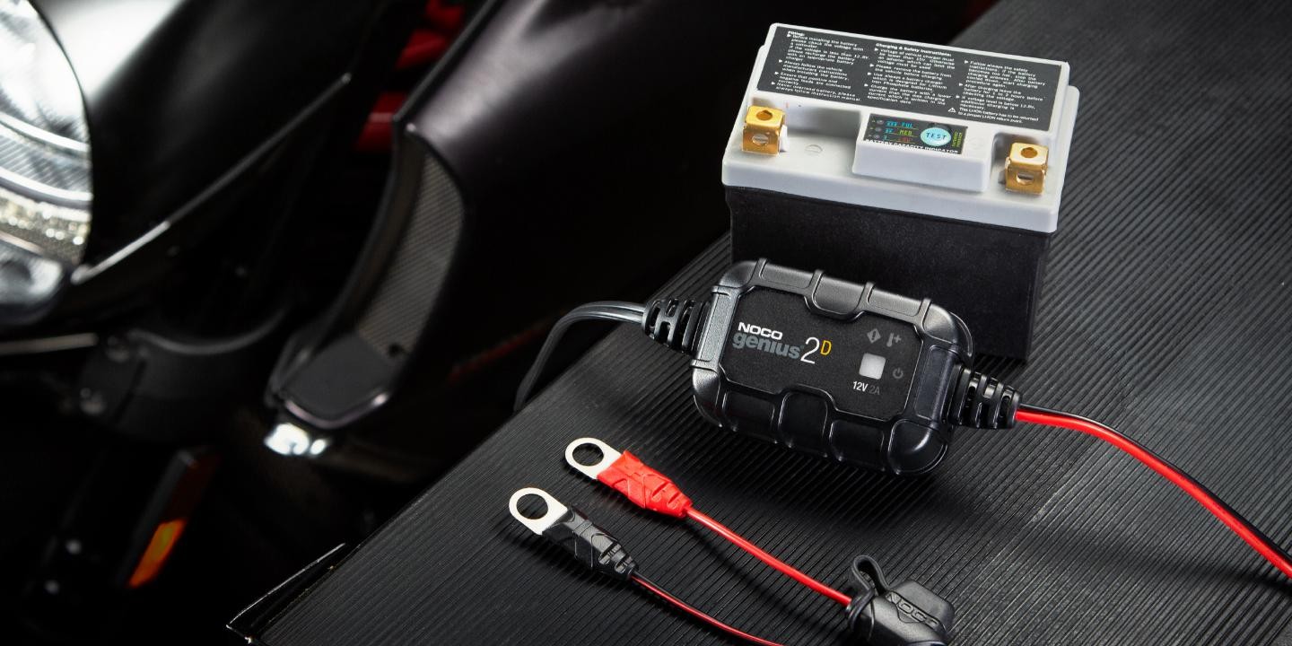 12V 2A Direct-Mount Battery Charger and Maintainer