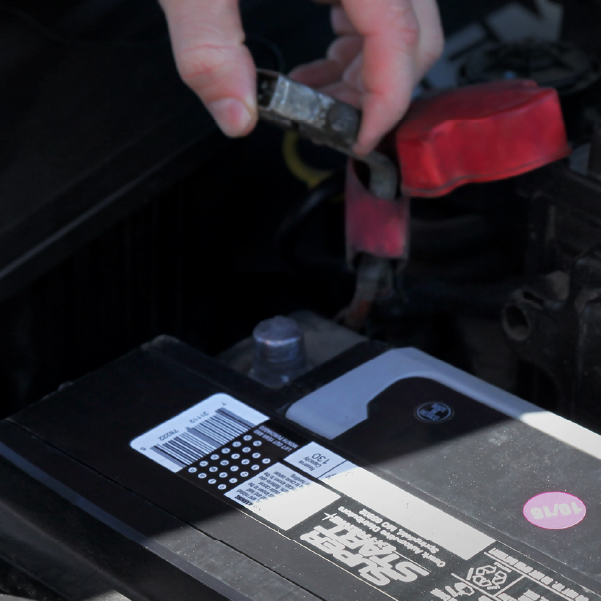 will leaving something plugged into cigarette lighter drain battery NOCO